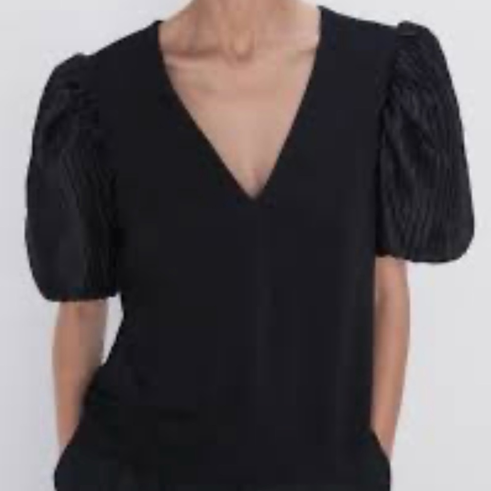 Zara Black Puff Sleeve Blouse